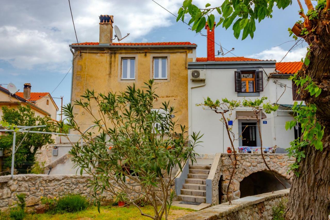Villa Kuca Za Odmor Kornić Exterior foto